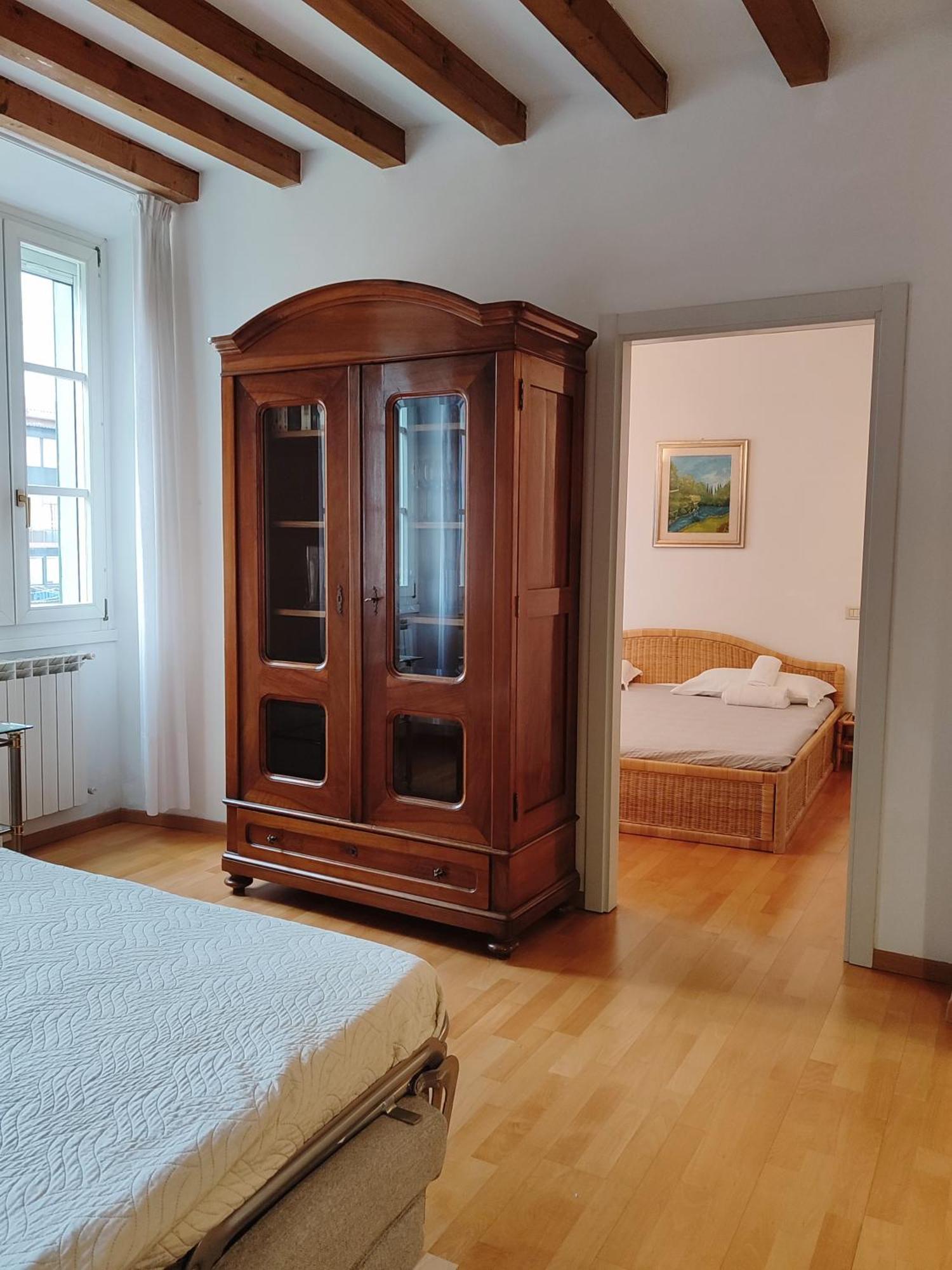 Center Charme Apartment